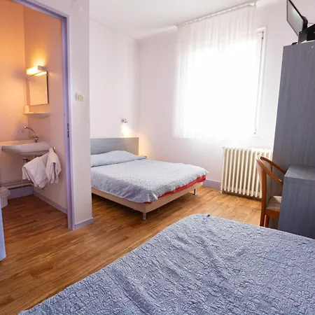 Contact Du Ladhof 2*