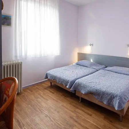 Contact Du Ladhof Hotel